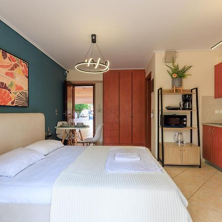 Aiolos Glyfada Super Lux Mini Apartment أثينا المظهر الخارجي الصورة