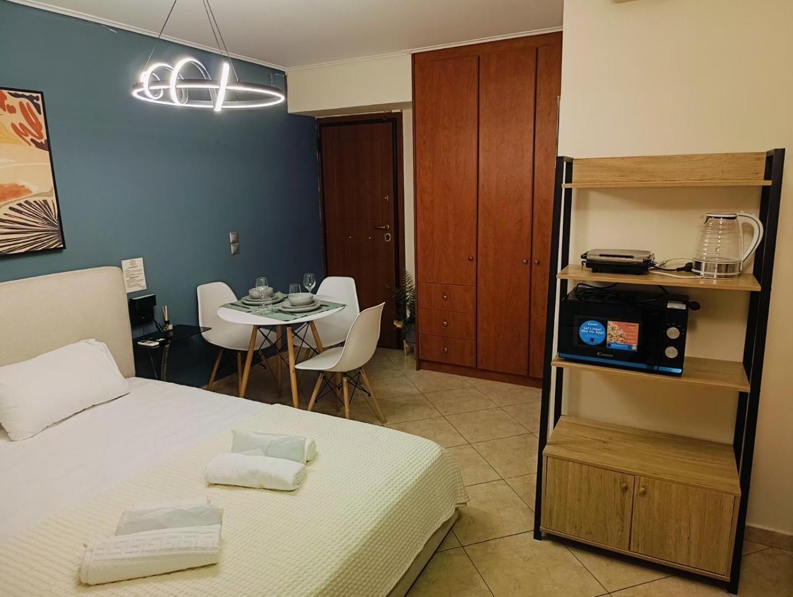 Aiolos Glyfada Super Lux Mini Apartment أثينا المظهر الخارجي الصورة